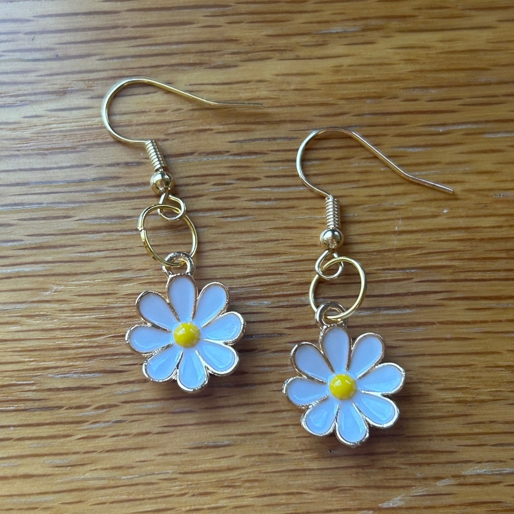 Daisy Earrings